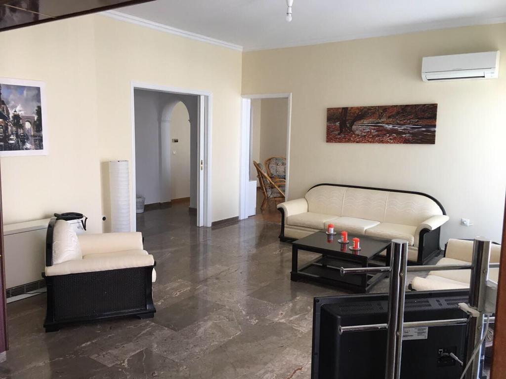 Apartment In Markopoulo Center Markopoulo Mesogaias Bagian luar foto